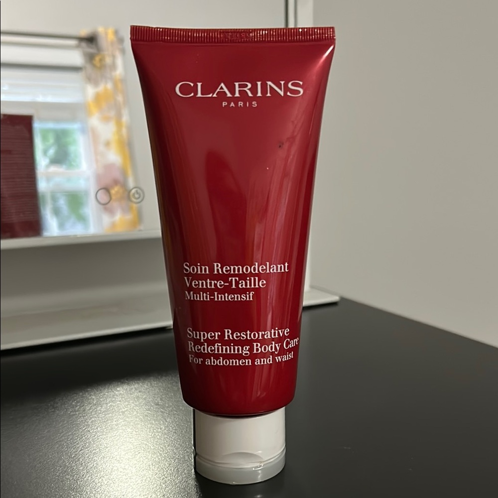 Clarins Red Super Restorative Body Care